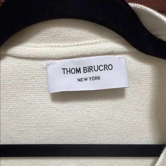 Thom Browne like sweater.  High quality. Brand new condition. - Picture 10 of 11